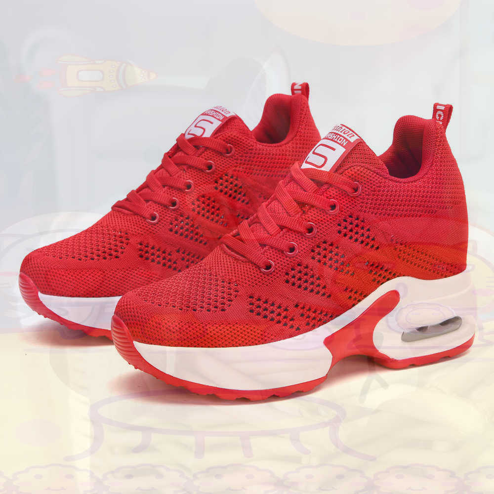 Red Size 36 Shoes Woman Tennis - огляд і ціна Streetwear Brand Vietnam