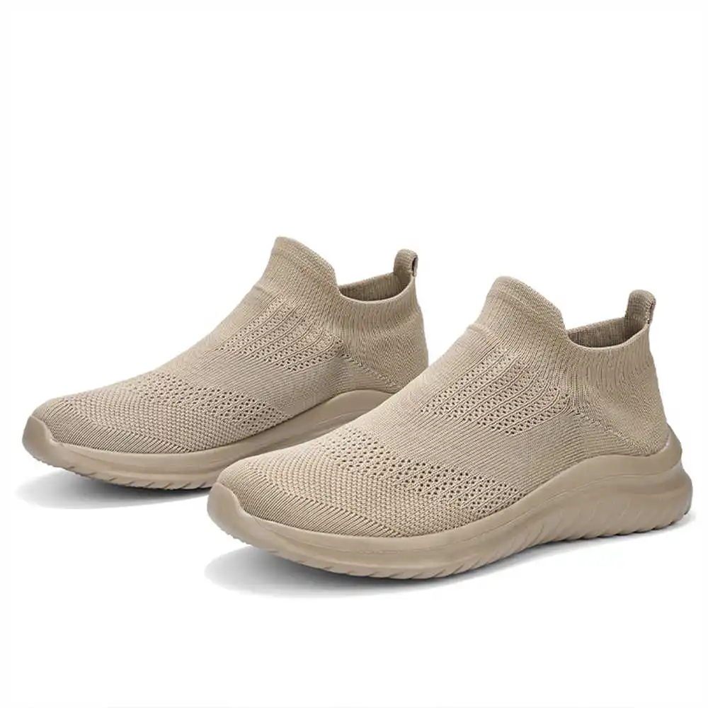 Beige Soft New Novelty Tennis  - огляд і ціна Streetwear Brand Vietnam