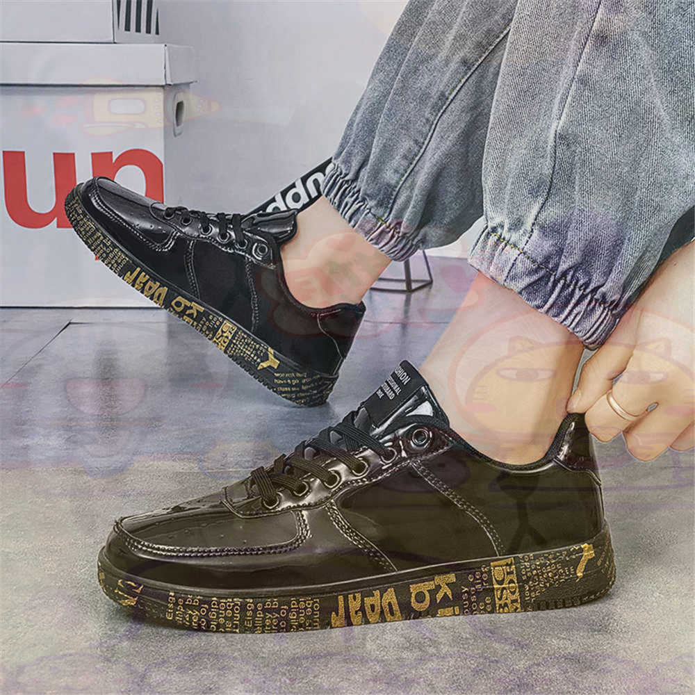 Round Foot Size 45 Sneakers Wh - огляд і ціна Streetwear Brand Vietnam